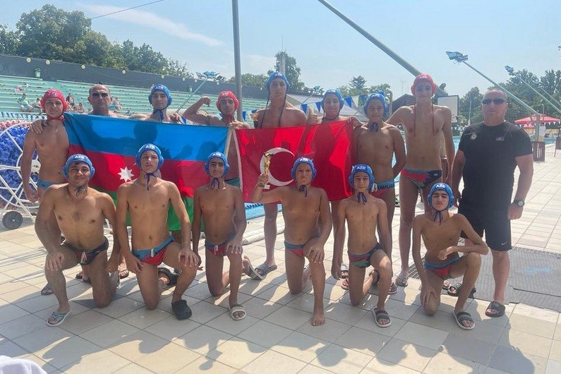 Azərbaycanın su polosu yığması beynəlxalq turnirdə bürünc medal qazanıb