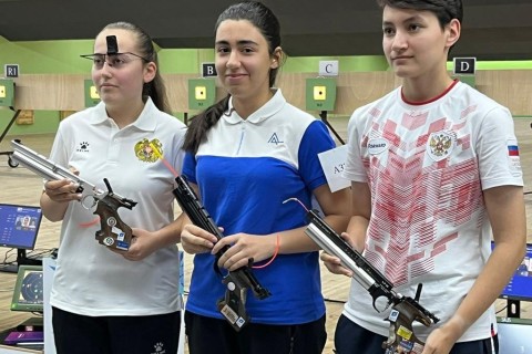 MDB Oyunları: Azərbaycan atıcısı erməniyə qalib gələrək qızıl medal qazanıb -  FOTO