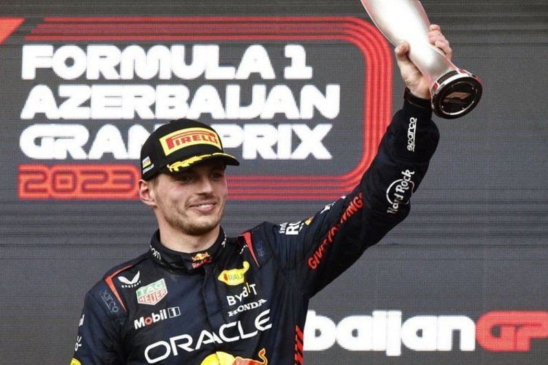 “Formula 1” pilotu Maks Ferstappen öz komandasını yaradacaq
