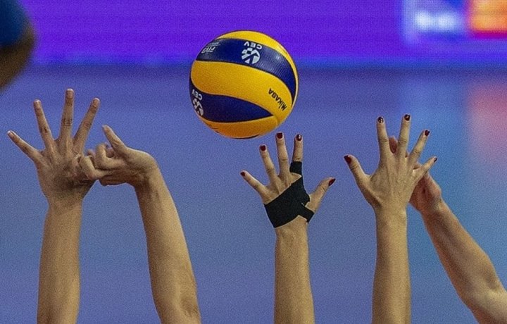 Qadın voleybolçulardan ibarət millimiz 10-cu dəfə Avropa çempionatının finalında iştirak edəcək