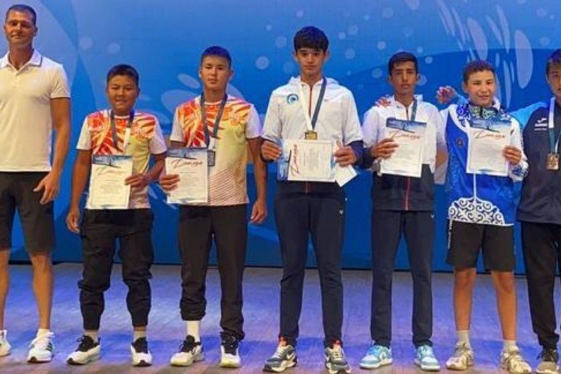 Azərbaycan avarçəkənləri beynəlxalq turnirdə 2 qızıl medal qazanıblar