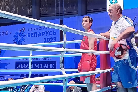 Boksçumuz Aynur Mikayılova gümüş medal qazanıb - FOTO