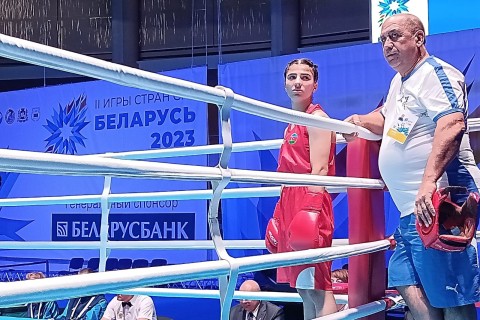 Boksçumuz Aynur Mikayılova gümüş medal qazanıb - FOTO