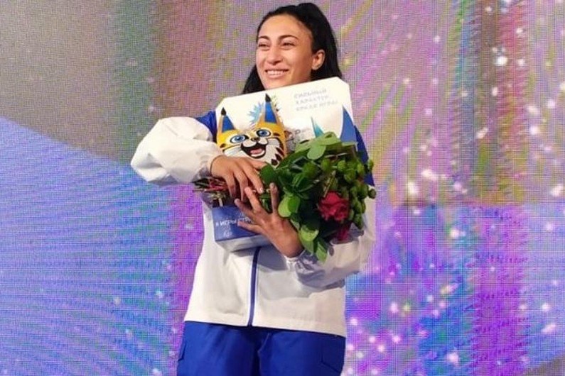 II MDB Oyunları: Azərbaycanın iki qadın güləşçisi bürünc medal qazanıb