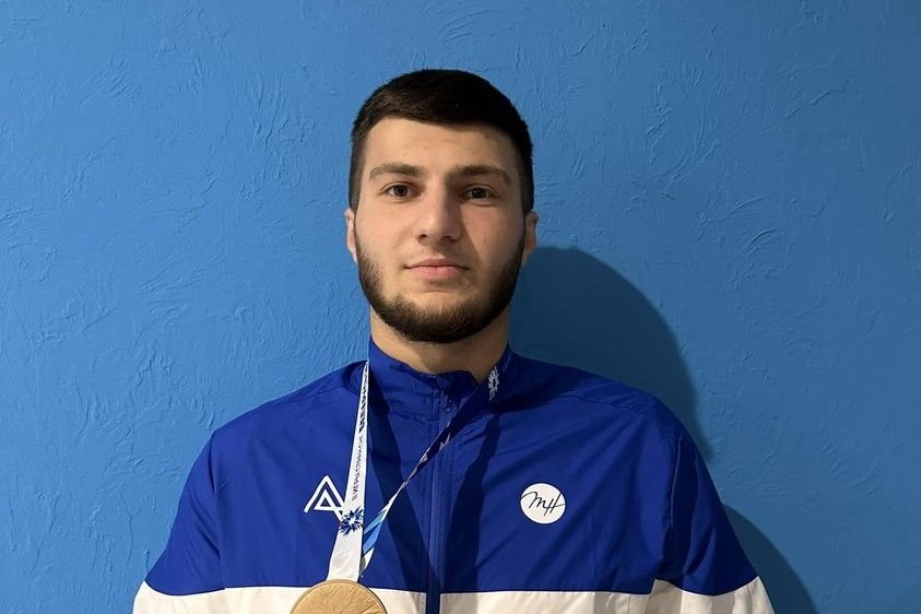 Samboçumuz bürünc medal qazanıb