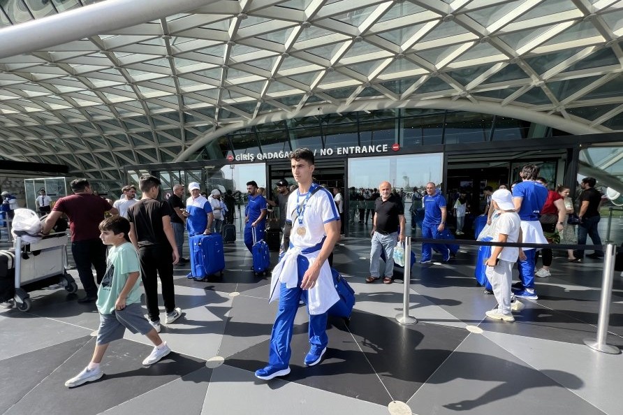 II MDB Oyunlarında ölkəmizi təmsil edən millimiz Vətənə qayıdıb