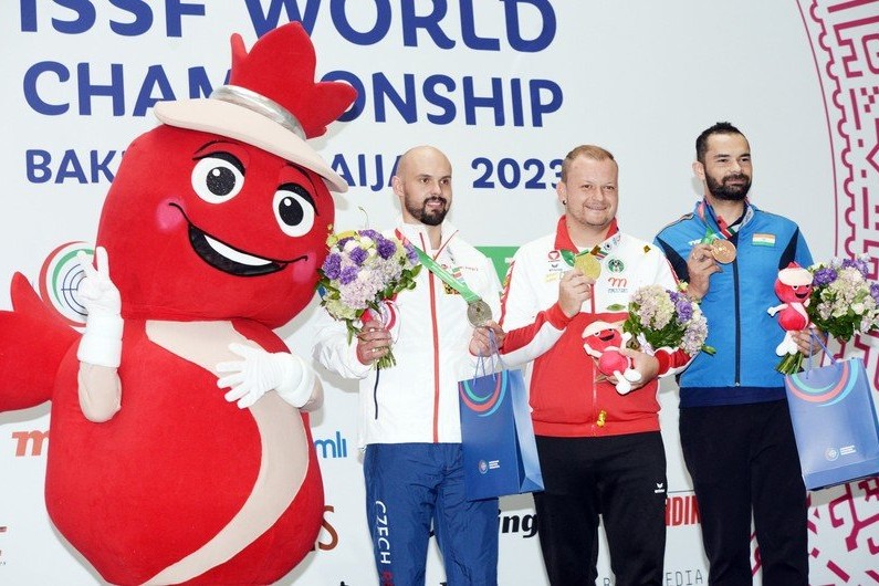 Bakıda keçirilən dünya çempionatında Avstriya atıcısı qızıl medal qazanıb