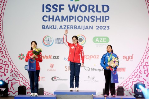 Dünya çempionatı: pnevmatik tüfəngdən atəş üzrə yarışda Çin idmançıları fərqləniblər - FOTO