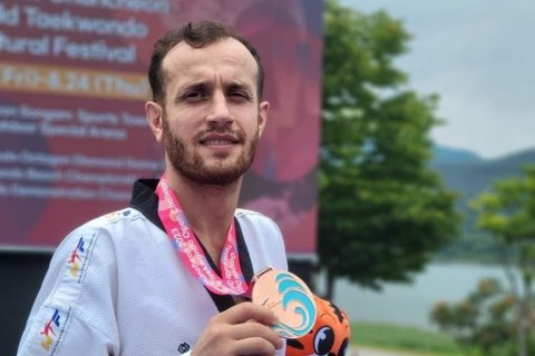 Azərbaycanın daha bir taekvondoçusu beynəlxalq turnirdə medal qazanıb - FOTO