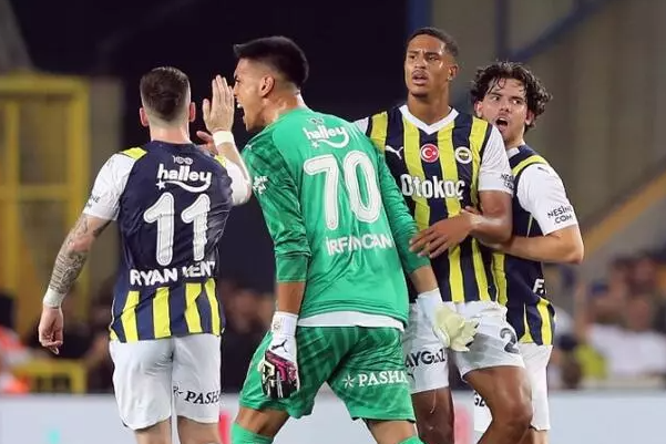 Konfrans Liqası: "Fənərbağça" və "Beşiktaş" qələbə qazanıb, "Adana Demirspor" məğlub olub - VİDEO