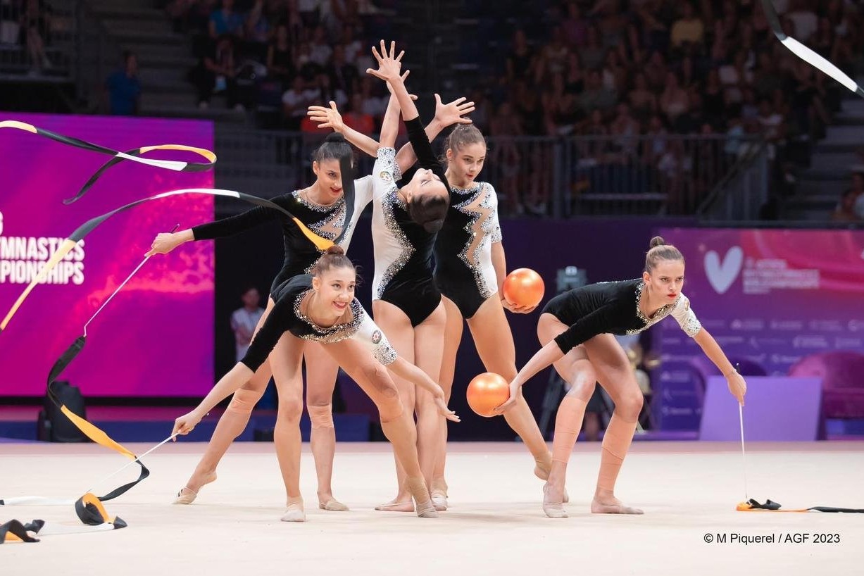 The performance of the Azerbaijan group gymnastics team at the World Championship - PHOTO