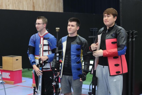 Dünya çempionatı: Ukraynadan olan atıcı qızıl medal qazanıb - FOTO