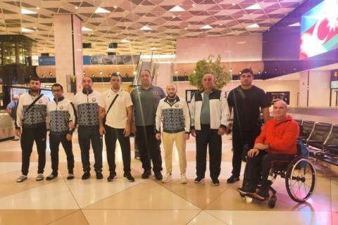 Dünya oyunlarında uğurlu çıxış edən paralimpiyaçılarımız Vətənə qayıdıblar - FOTO