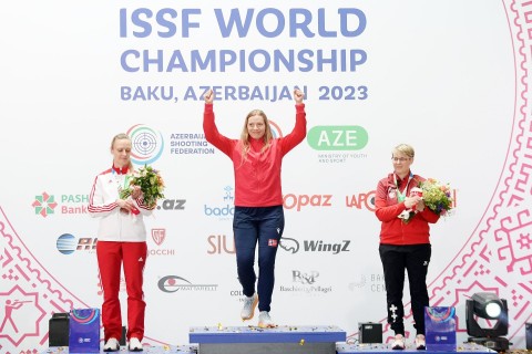 Dünya çempionatı: kişilər və qadınlar arasında növbəti mükafatçılar müəyyənləşib - FOTO