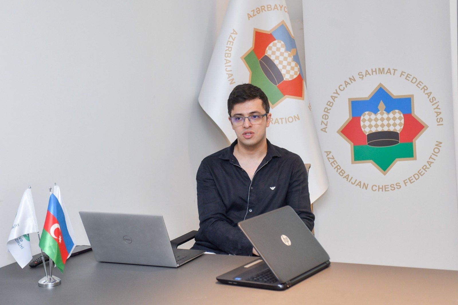 Nicat Abasov yeniyetmələrlə görüşüb - FOTO