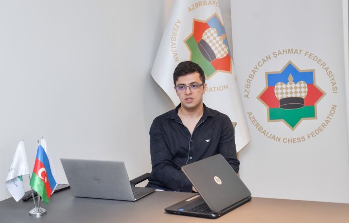 Nicat Abasov yeniyetmələrlə görüşüb - FOTO