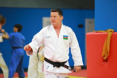 Узбекские дзюдоисты потренировались в Баку - ФОТО