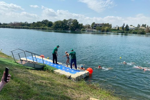 Photos from the open water swimming competition “Let’s cross the Kura”
