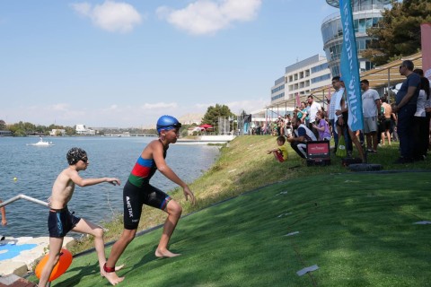 Swimming competition in Mingachevir - PHOTO
