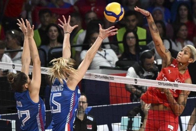 Türkiye beat Serbia to win European champions title in volleyball - VİDEO - PHOTO