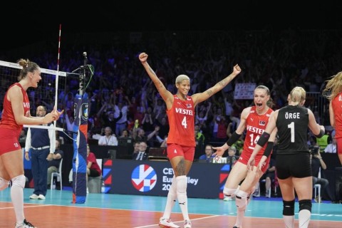 Турция стала чемпионом Европы - ВИДЕО - ФОТО