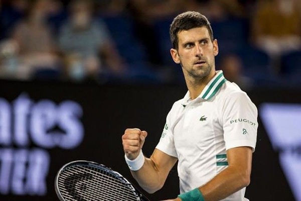 Novak Cokoviç dünya reytinqində ilk sıraya yüksəlib