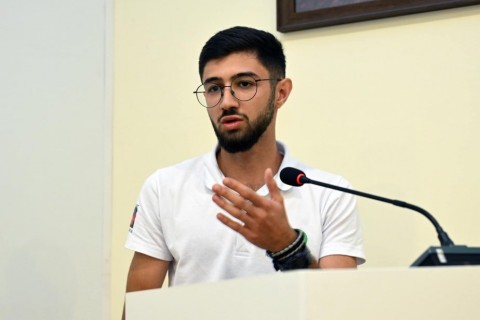 Министр Фарид Гаибов встретился с молодежью, принимавшей участие в международных мероприятиях - ФОТО