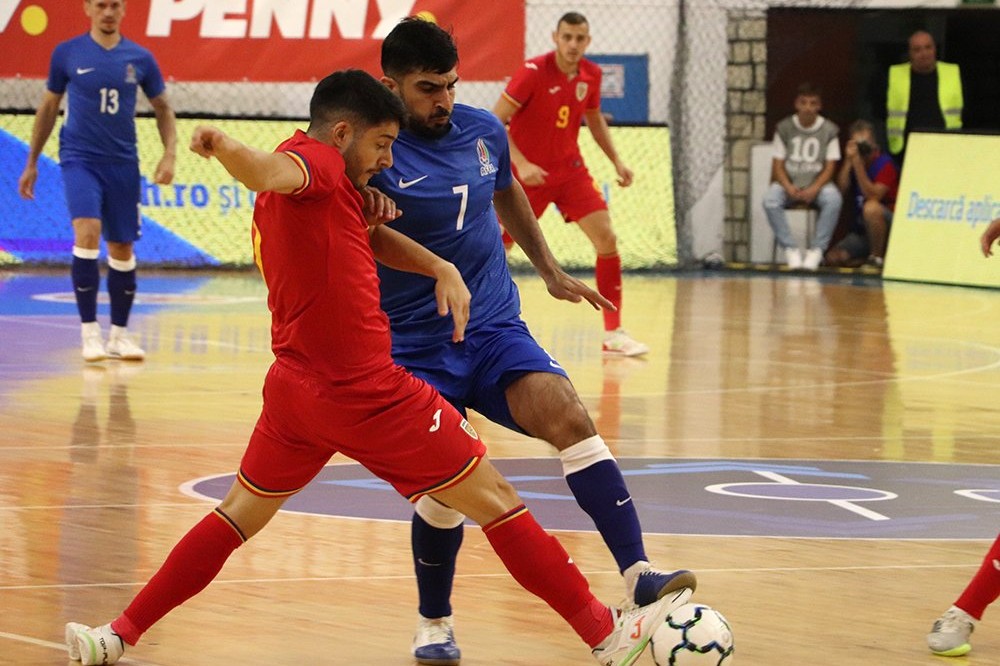 Yığma elit-raund mərhələsinə məğlubiyyətlə başladı