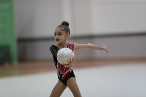 Gimnastika üzrə “Grace of Nature” turnirinin ən parlaq anları - FOTO