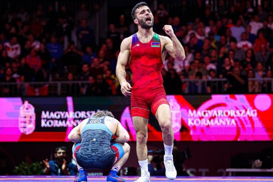 Эльдениз Азизли в третий раз стал чемпионом мира