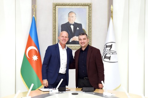 “Neftçi” isveçli idman direktoru ilə müqavilə imzaladı