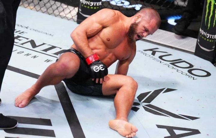 Физиев проиграл из-за травмы Гамроту в главном бою UFC Fight Night