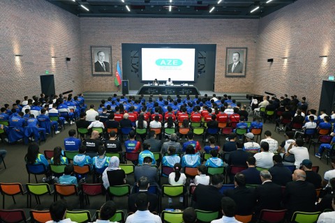Farid Gayibov met with athletes who successfully represented Azerbaijan and their coaches - PHOTO
