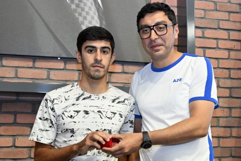 Fərid Qayıbov ölkəmizi uğurla təmsil etmiş idmançılar və onların məşqçiləri ilə görüşüb - FOTO