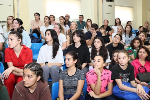 Azərbaycan Voleybol Federasiyasının prezidenti Şahin Bağırovla görüş