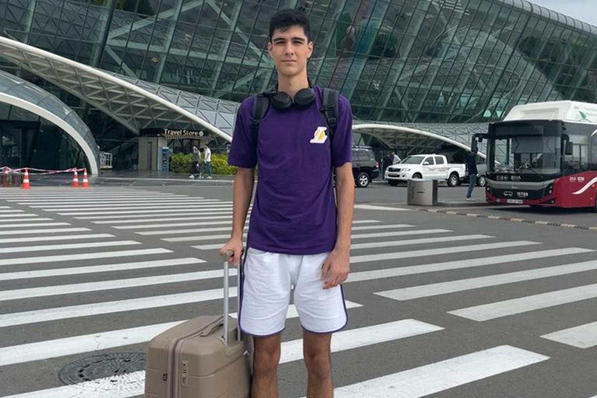 Yığmamızın basketbolçusu ABŞ-a yollanıb