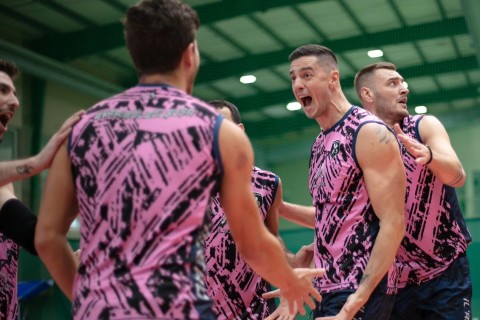 "Khari Bulbul" is preparing for the season in Poland - PHOTO