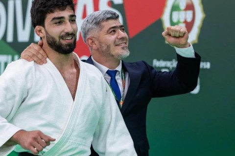Vüsal Qələndərzadə dünya çempionu olub - YENİLƏNİB