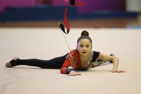 Юные грации блистают в чемпионате Баку