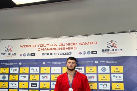 Azerbaijani sambo players return got 5 medals in the World Championship - PHOTO