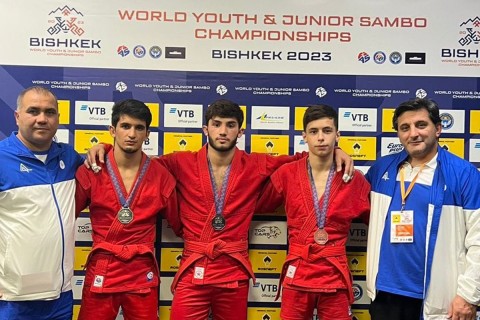 Azerbaijani sambo players return got 5 medals in the World Championship - PHOTO