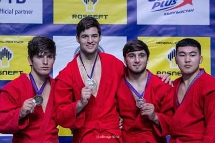 Azerbaijani sambo players return got 5 medals in the World Championship - PHOTO
