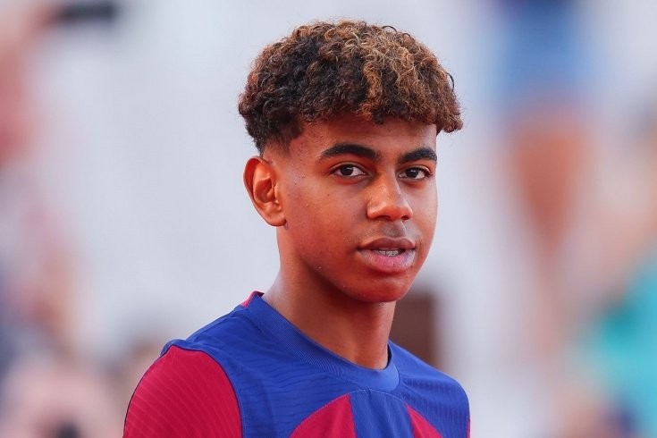 Ламин Ямал стал самым дорогим 16-летним игроком в истории футбола
