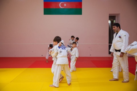 Rəşad Nəbiyev Zaqatalada yeni təmir edilmiş cüdo zalına baxış keçirib - FOTO