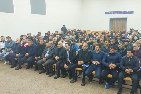 Güləş məşqçilərinin seminarına Gəncədə start verilib