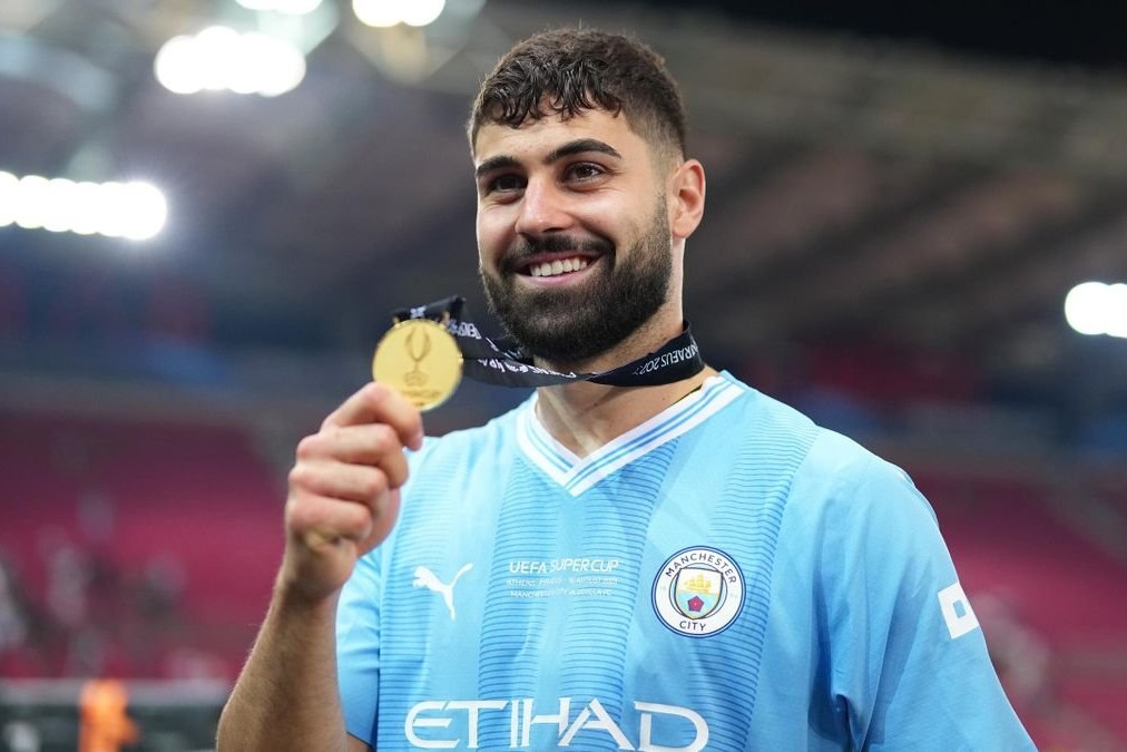 The 10 most expensive defenders in the world