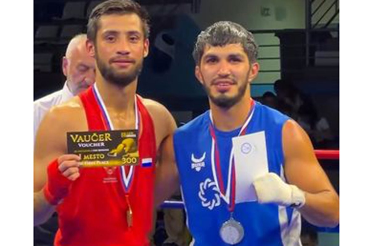 1 silver and 2 bronze medals from Azerbaijani boxers in the "Golden Gloves" Tournament
