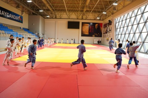 A media tour was organized to the Goranboy Olympic Sports Complex - PHOTO