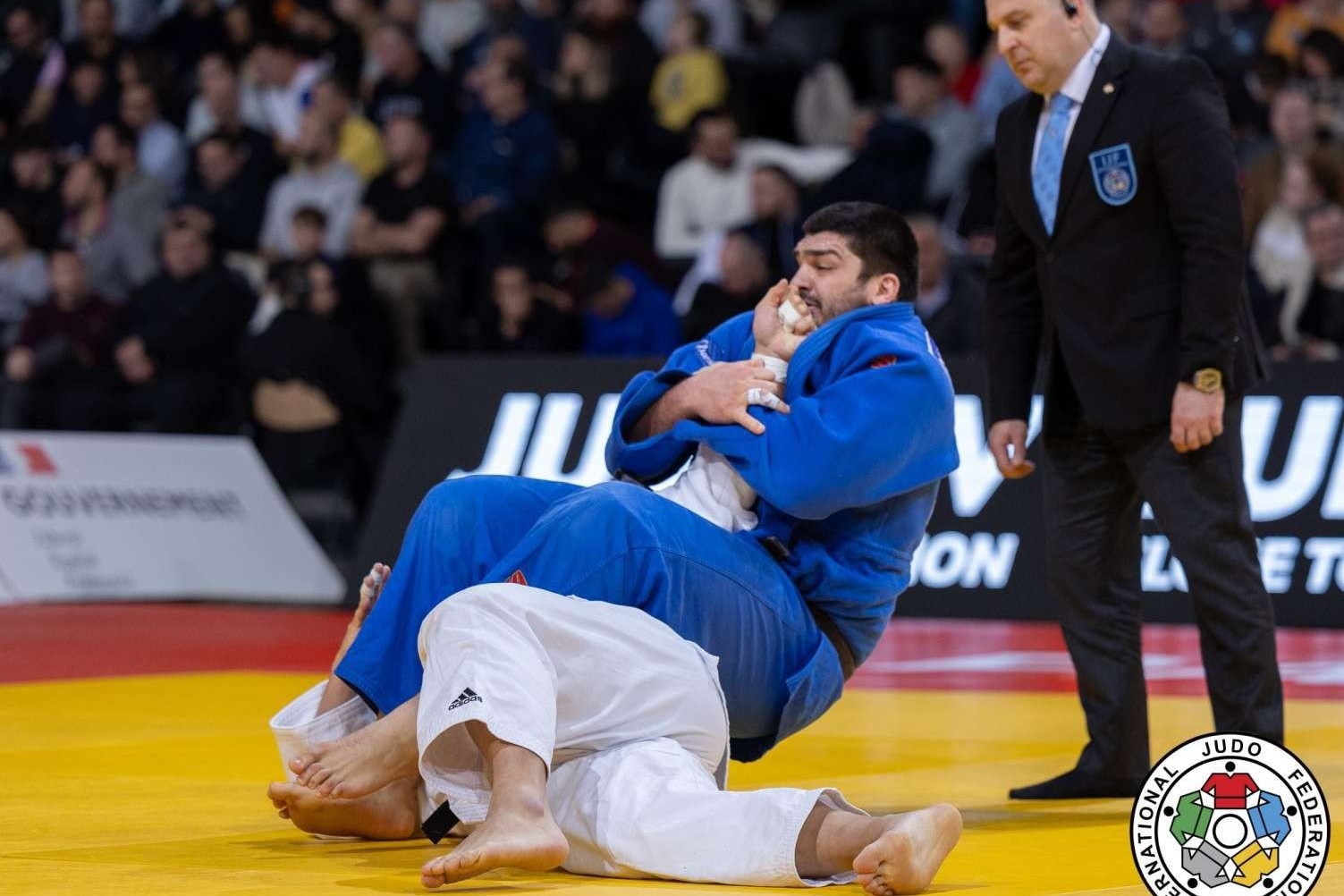 Гамзатханов начнет "Большой шлем" схваткой с двукратным олимпийским чемпионом