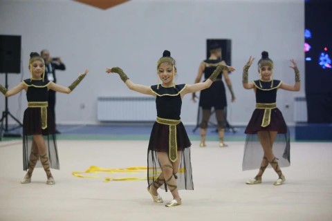 The colorful opening ceremony of the National Championship in Rhythmic Gymnastics in Guba - PHOTO